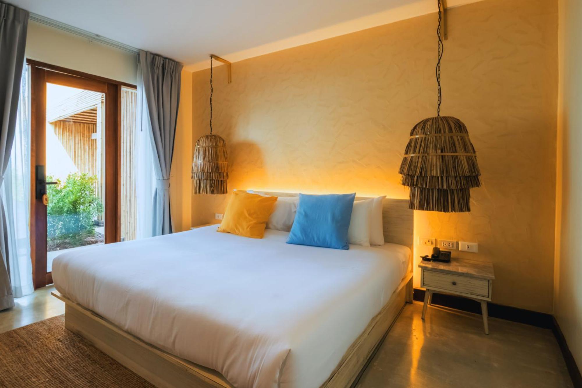 Hotel Sea Sun Bed & Beyond Bang Rak Beach  Exterior foto